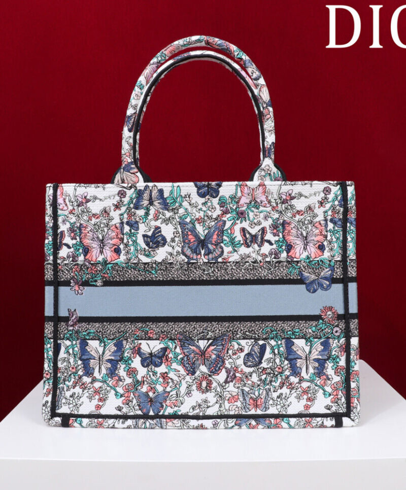 Christian Dior Medium Dior Book Tote M1286 White